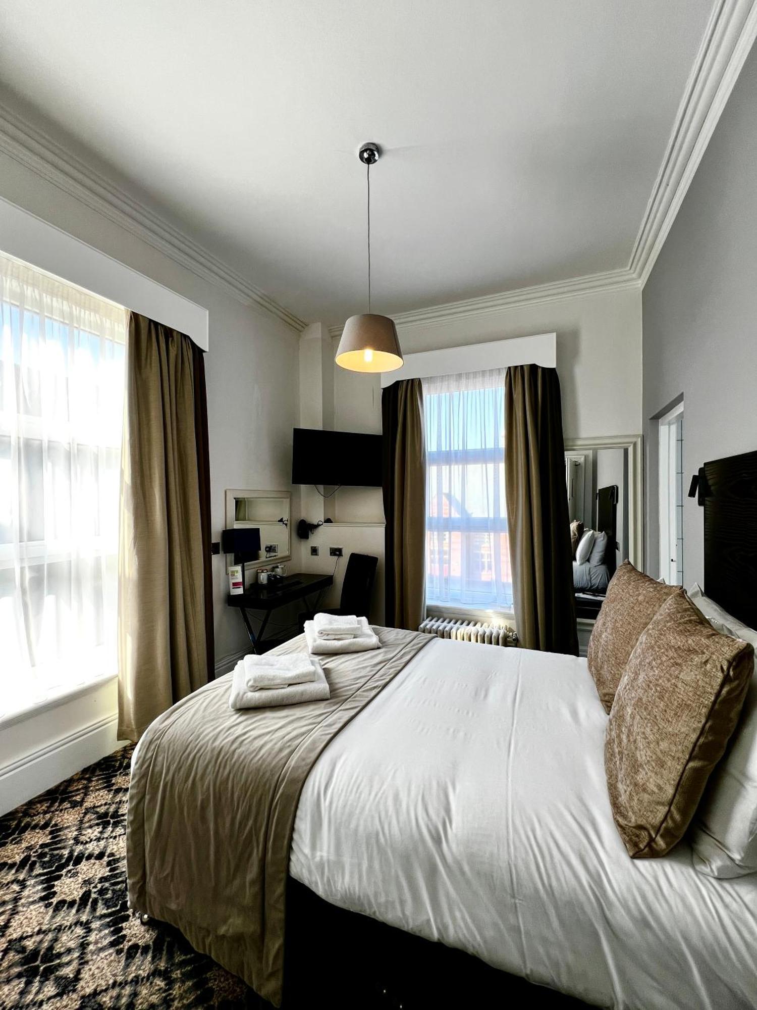 Western The Grand Hotel 4*
